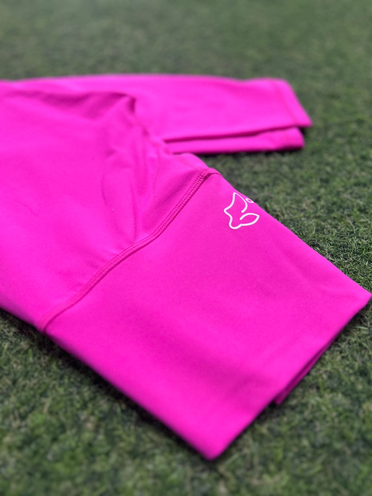 V Front Leggings